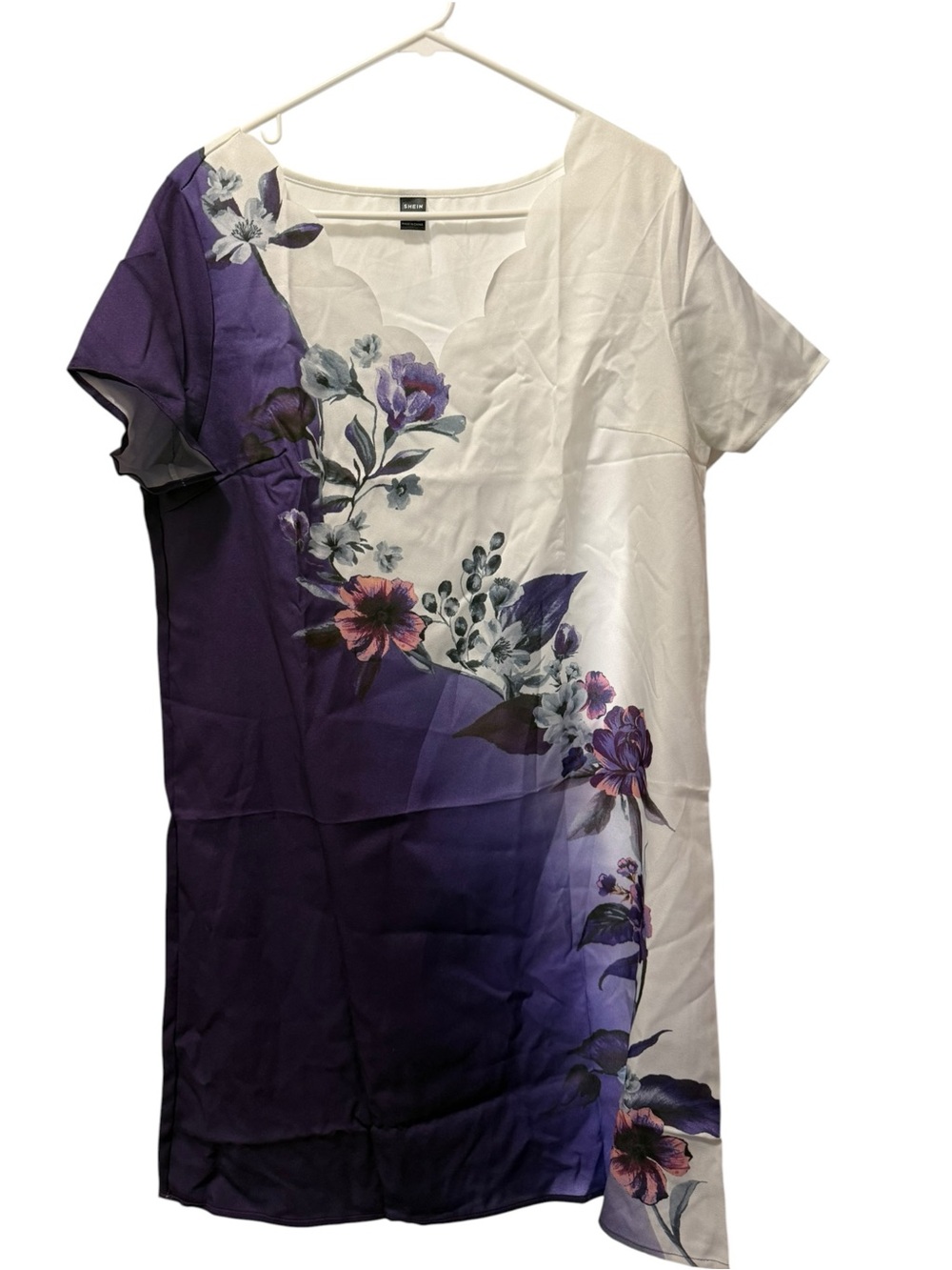 SHEIN Purple and White Floral Scallop-Neck Midi Dress - Picture 2 of 5